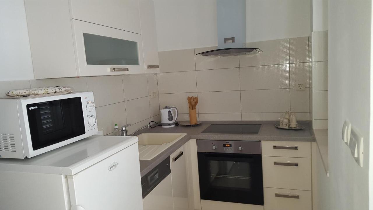 Apartments Mateljan 1715 Kaštela Kültér fotó